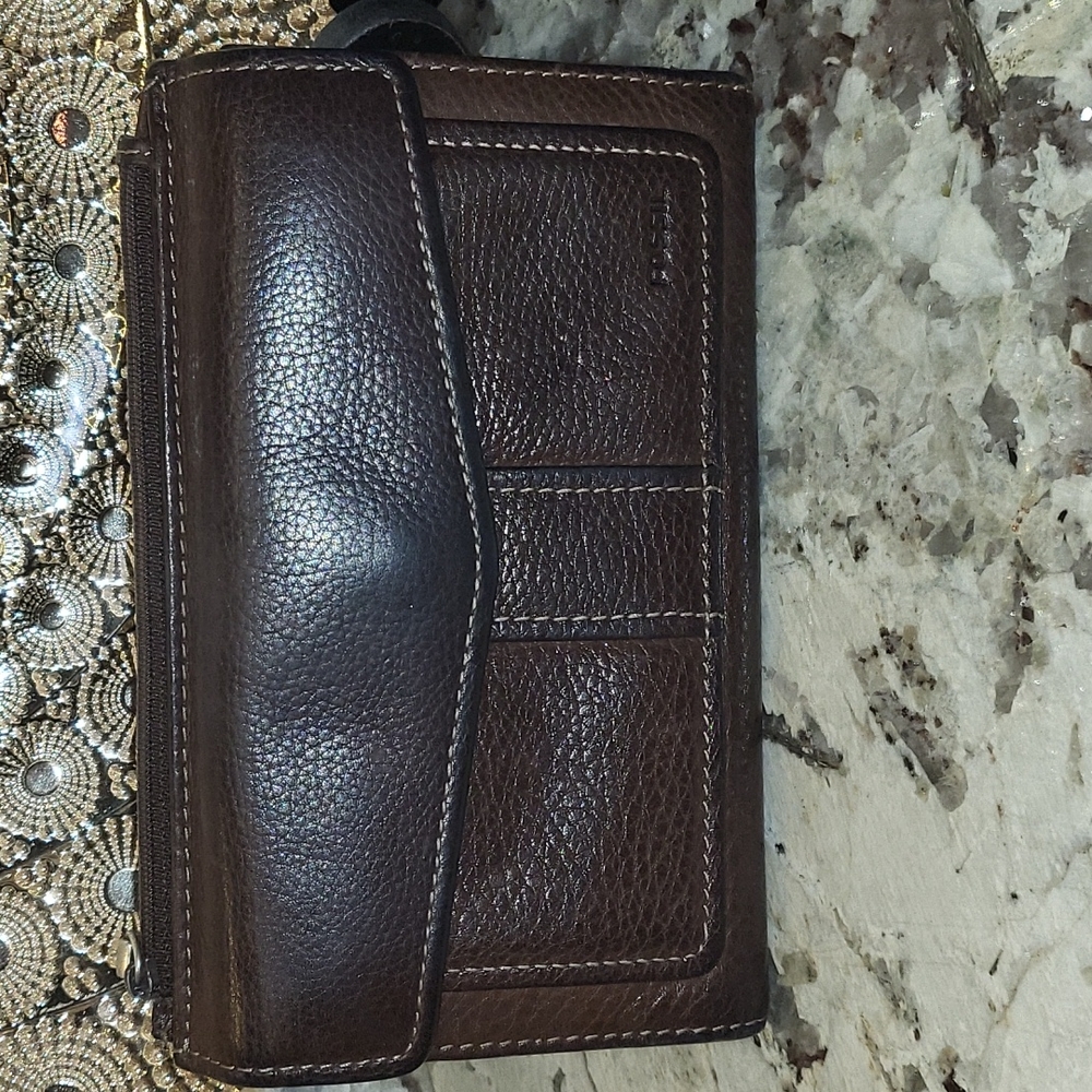 Leather Fossil Brown Wallet